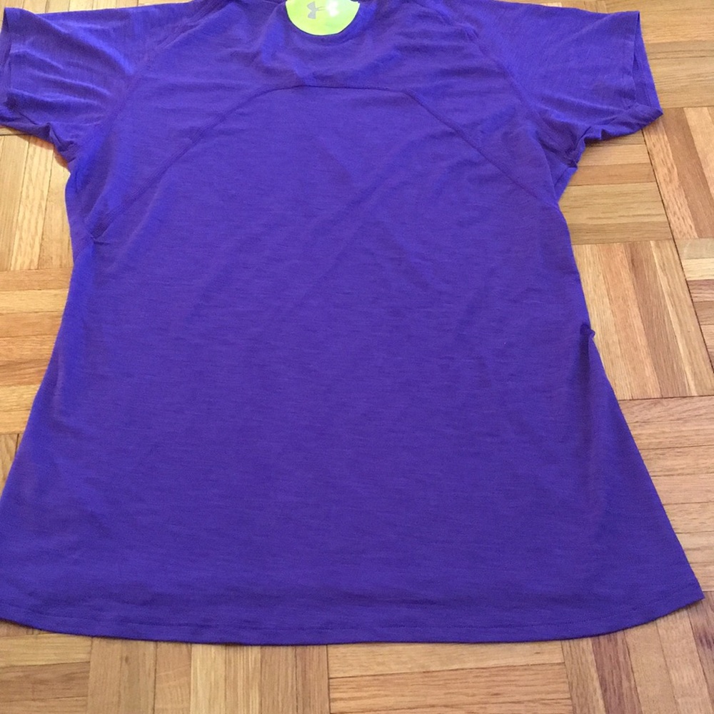 Under Armour heat gear semi fitted tee shirt - Picture 3 of 3
